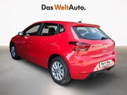 Rojo Usado 2024 Seat Ibiza Style Berlina | 18.950 € (Precio justo)