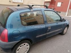Azul Usado 1998 Renault Clio II Berlina | 500 € (Super precio)