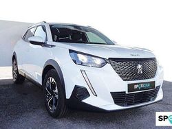 Blanco Usado 2024 Peugeot 2008 Allure SUV | 19.990 € (Precio justo)