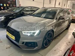 Gris Usado 2018 Audi RS4 Familiar | 53.990 € (Precio justo)