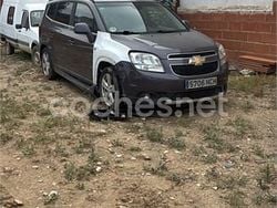Gris / plata Usado 2011 Chevrolet Orlando LTZ Monovolumen | 2900 €