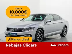 Gris Usado 2021 VW Passat Executive Berlina | 23.990 € (Precio justo)