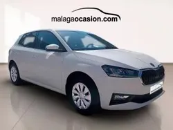 Blanco Usado 2024 Skoda Fabia Berlina | 13.700 € (Super precio)