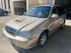 Beige Usado 2004 Kia Carnival EX Monovolumen | 3990 € (Precio justo)