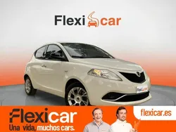 Blanco Usado 2017 Lancia Ypsilon Silver Utilitario | 8470 € (Precio justo)