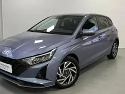 Azul Nuevo 2024 Hyundai i20 | 20.990 € (Precio justo)