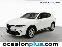 Blanco Usado 2022 Alfa Romeo Tonale Sprint SUV | 22.819 € (Precio justo)