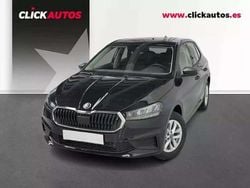 Negro Usado 2025 Skoda Fabia Essence Utilitario | 15.600 € (Buen precio)