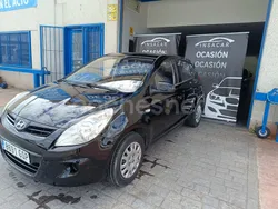 Negro Usado 2010 Hyundai i20 Classic Berlina | 5990 € (Precio justo)