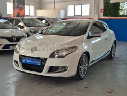 Blanco Usado 2011 Renault Mégane III Dynamique Berlina | 6499 € (Precio justo)