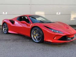 Rojo Usado 2022 Ferrari F8 Descapotable | 349.500 €