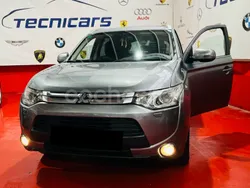 Gris / plata Usado 2015 Mitsubishi Outlander Motion SUV | 11.990 € (Buen precio)