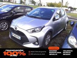 Plateado Usado 2023 Mazda 2 Center-Line Utilitario | 16.450 € (Precio justo)