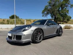 Gris / plata Usado 2023 Porsche 911 Carrera S Coupe | 99.500 €