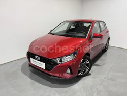 Rojo Usado 2023 Hyundai i20 Berlina | 17.200 € (Precio justo)