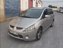 Plateado Usado 2009 Mitsubishi Grandis Intense+ Monovolumen | 3500 € (Precio justo)