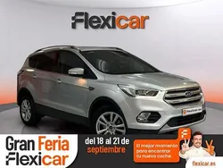 Gris Usado 2017 Ford Kuga Titanium SUV | 14.290 € (Precio justo)