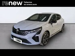 Gris Usado 2023 Renault Clio V Techno Berlina | 21.990 € (Un poco caro)