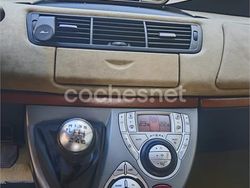 Marrón Usado 2008 Lancia Phedra Monovolumen | 3800 €