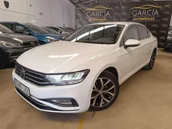 Blanco Usado 2020 VW Passat Executive Berlina | 17.600 € (Precio justo)
