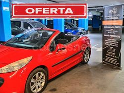 Rojo Usado 2007 Peugeot 207 CC Descapotable | 5990 € (Un poco caro)