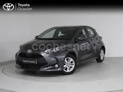 Gris / plata Usado 2024 Toyota Yaris Edition Berlina | 18.990 € (Precio justo)