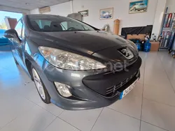 Gris / plata Usado 2010 Peugeot 308 GTi Berlina | 4900 € (Precio justo)