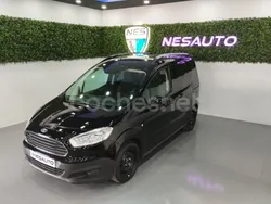 Negro Usado 2017 Ford Tourneo Courier Ambiente Monovolumen | 10.499 € (Precio justo)