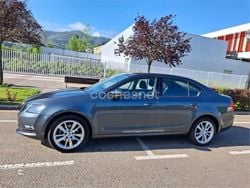 Gris / plata Usado 2017 Skoda Octavia Berlina | 12.700 € (Precio justo)