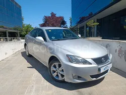 Gris / plata Usado 2007 Lexus IS220d Sport Line Berlina | 7990 € (Un poco caro)