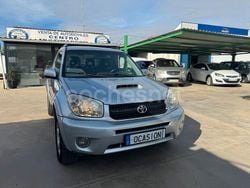 Gris / plata Usado 2005 Toyota RAV4 Luna SUV | 8499 € (Precio justo)