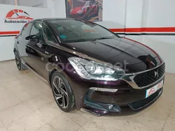 Violeta / lila Usado 2017 DS Automobiles DS5 Utilitario | 11.800 € (Precio justo)