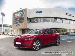 Rojo Usado 2022 Ford Mustang Mach-E Standard Range SUV | 45.900 €