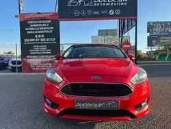 Rojo Usado 2016 Ford Focus Titanium | 9999 € (Precio justo)