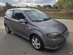 Gris / plata Usado 2007 Chevrolet Kalos Sport Berlina | 2100 €