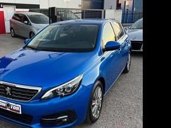 Azul Usado 2021 Peugeot 308 Allure Utilitario | 13.900 € (Precio justo)