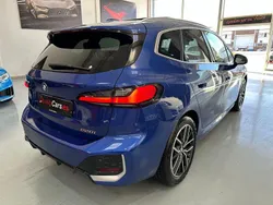 Azul Usado 2022 BMW 220 Active Tourer M Sport Monovolumen | 32.900 €