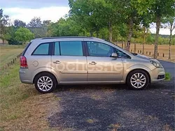 Gris / plata Usado 2005 Opel Zafira Cosmo Monovolumen | 2500 € (Buen precio)