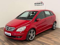Rojo Usado 2008 Mercedes B180 Monovolumen | 8900 € (Un poco caro)