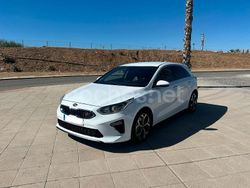 Blanco Usado 2019 Kia Ceed Berlina | 10.900 € (Buen precio)