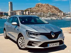 Gris / plata Usado 2021 Renault Mégane IV Intens Familiar | 15.700 € (Precio justo)