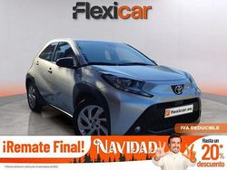 Gris Usado 2024 Toyota Aygo Play Utilitario | 14.790 € (Precio justo)