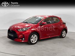 Rojo Usado 2024 Toyota Yaris Berlina | 20.250 € (Un poco caro)