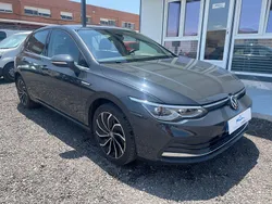Gris Usado 2021 VW Golf VIII Life | 24.500 € (Caro)