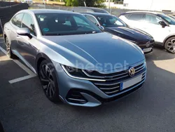 Gris / plata Usado 2022 VW Arteon R-line Berlina | 36.900 € (Un poco caro)
