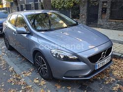 Gris / plata Usado 2017 Volvo V40 Summum Berlina | 16.000 € (Precio justo)