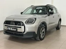 Gris / plata Usado 2024 Mini Countryman SUV | 33.500 € (Buen precio)