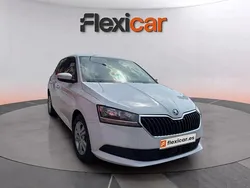 Blanco Usado 2020 Skoda Fabia Ambition Berlina | 11.290 € (Buen precio)