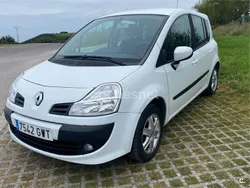 Blanco Usado 2010 Renault Grand Modus Dynamique Monovolumen | 3300 € (Un poco caro)