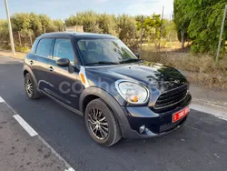 Negro Usado 2013 Mini One Countryman SUV | 9600 €